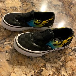 NWOT Boys flame Vans